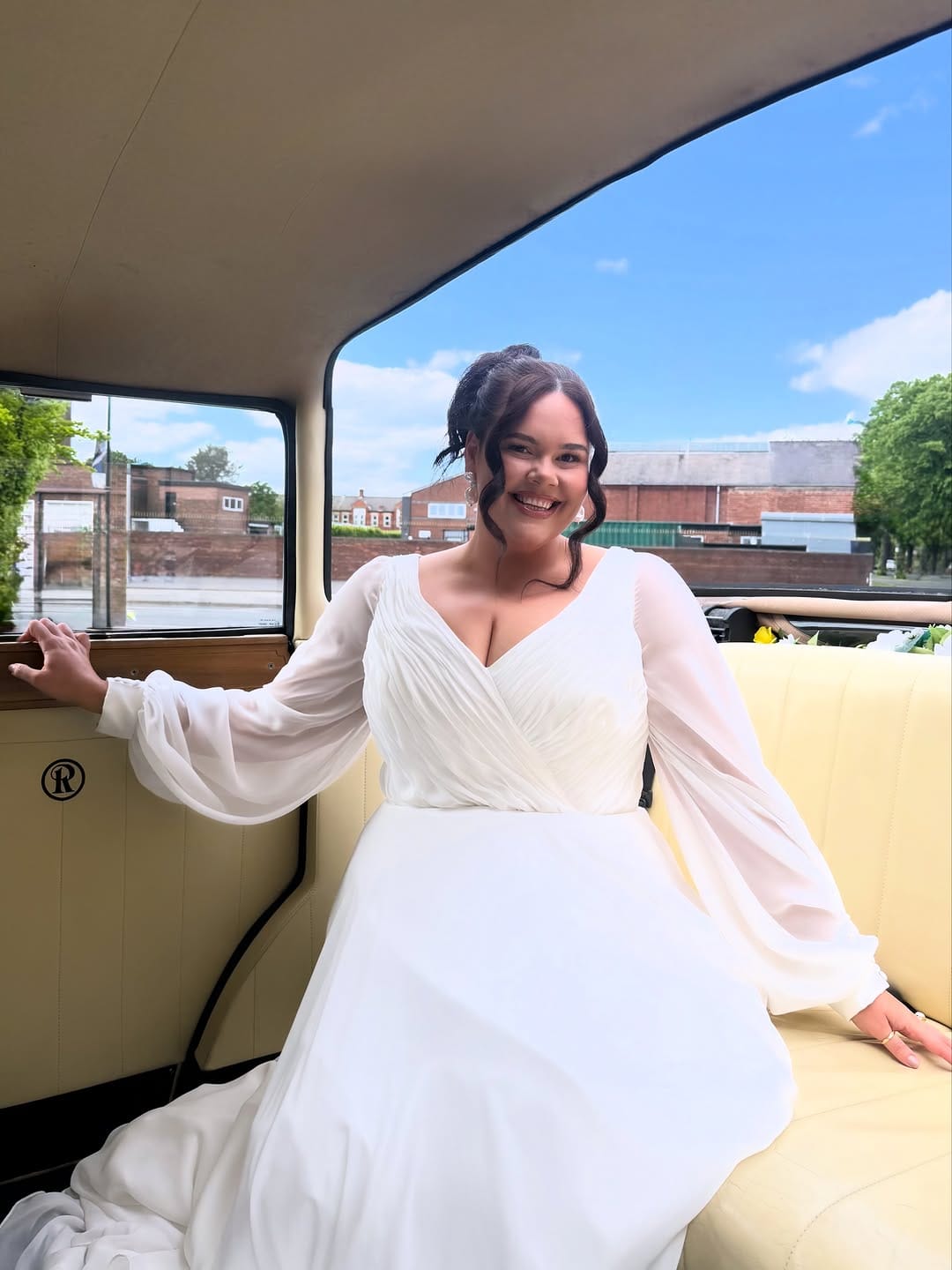 Post 3 by The UK Wedding Event on Instagram (carousel)