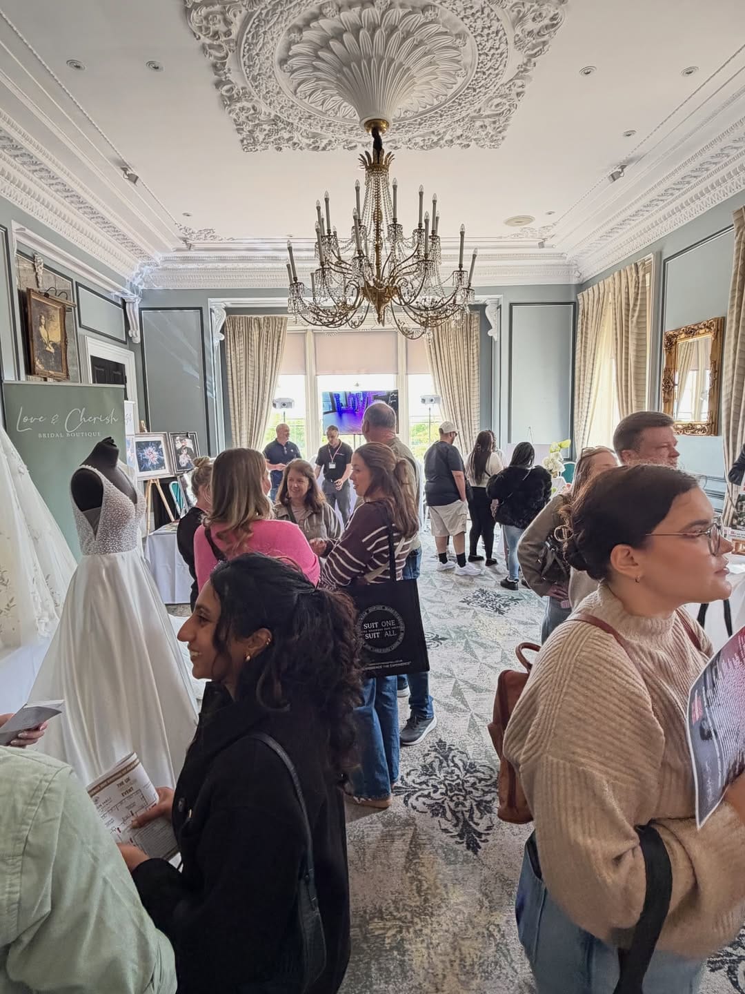 Post 8 by The UK Wedding Event on Instagram (carousel)