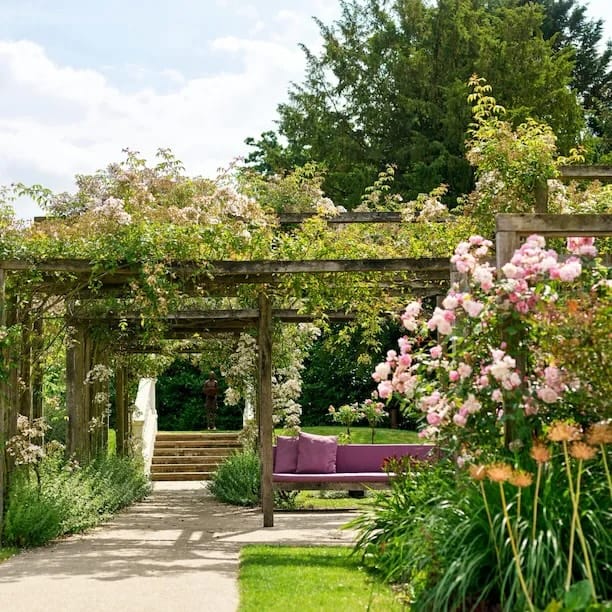 Post 4 by London Wedding Planner | Susannah on Instagram (carousel)