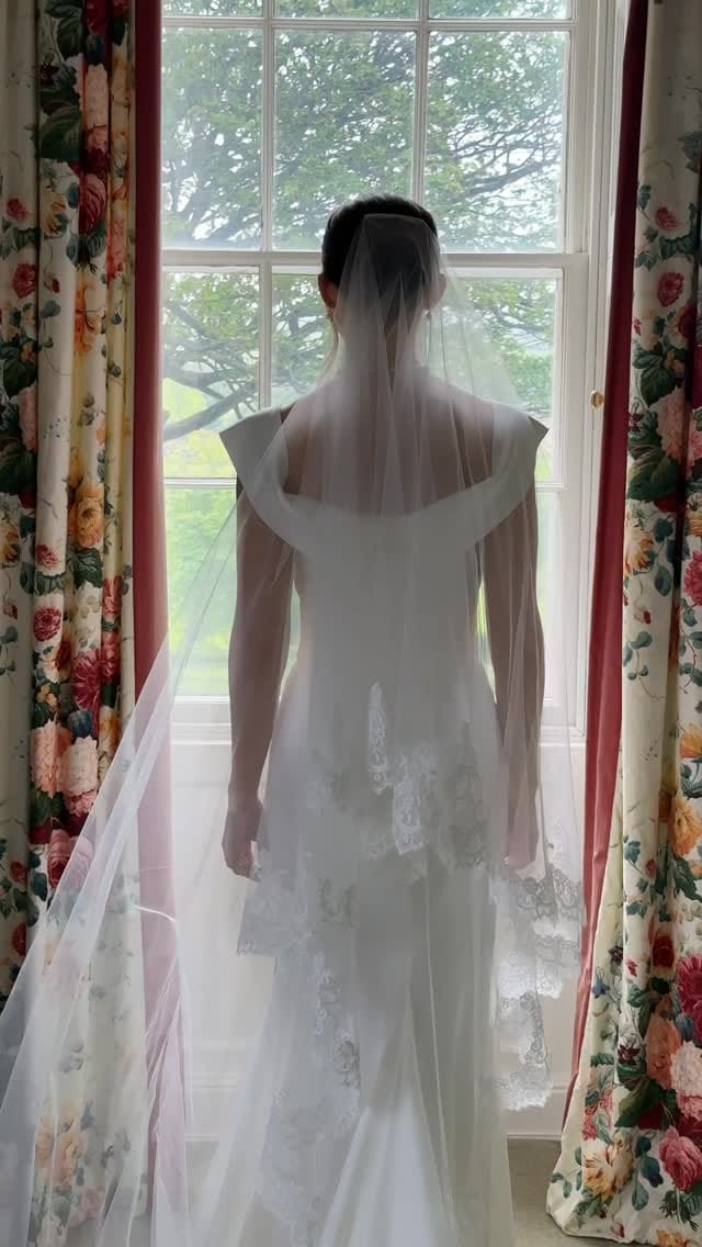 Post 1 by Tullyveery House on Instagram (video)