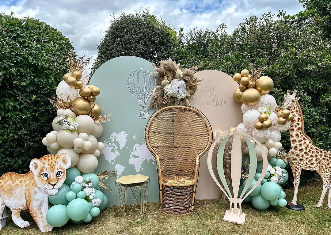 Post 9 by 🤍Elegance 🤍 #Events #Decor #Balloons #London on Instagram (image)