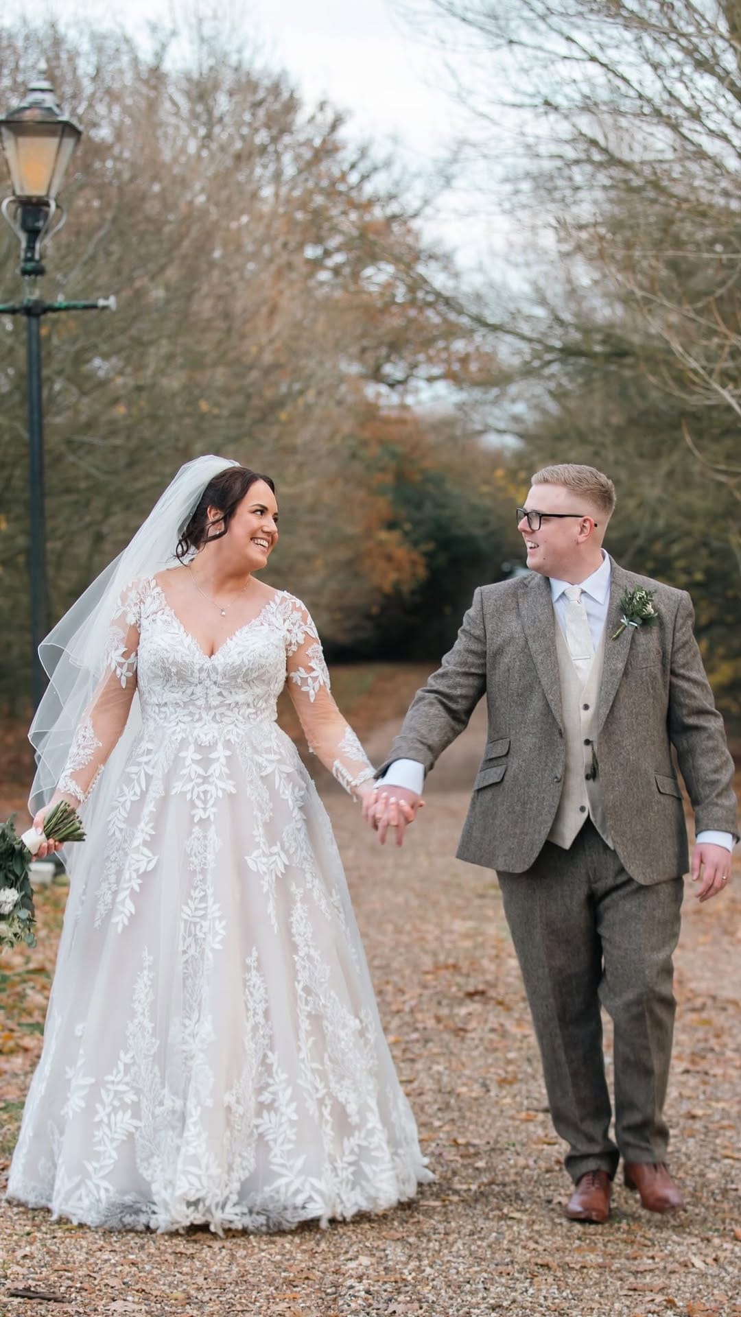 Post 2 by Villiers Barn Wedding Venue on Instagram (video)