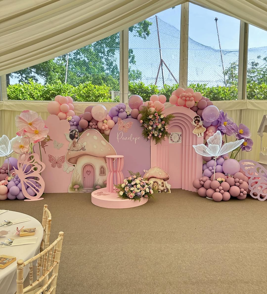 Post 2 by Luxury Events on Instagram (image)
