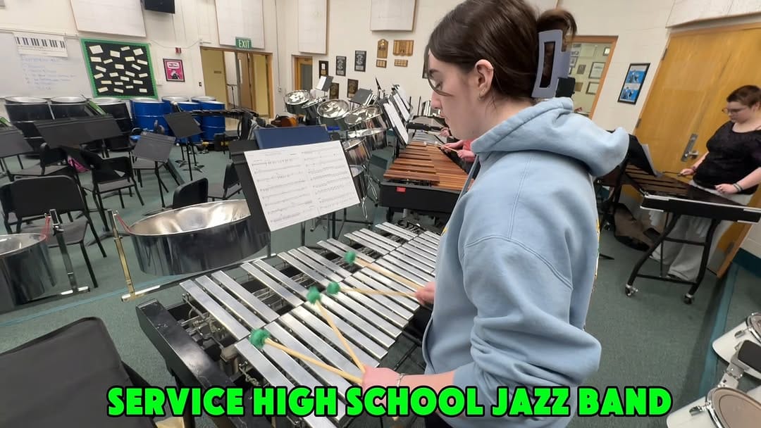 Post 8 by Anchorage School District on Instagram (video)