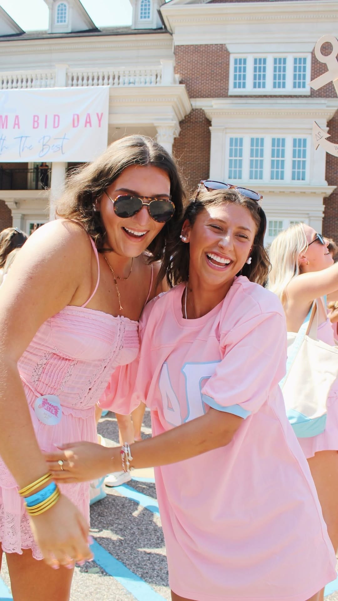 Post 8 by DELTA GAMMA on Instagram (video)