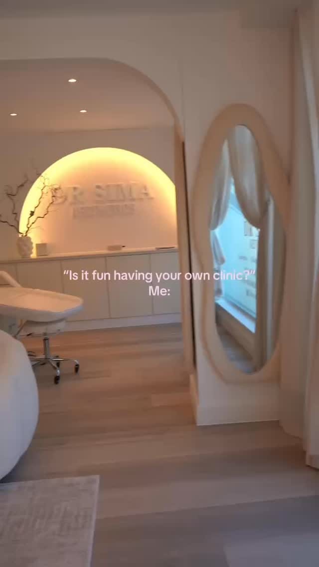 Post 5 by Dr Sima| Aesthetics & Intimate treatment | NHS | London on Instagram (video)
