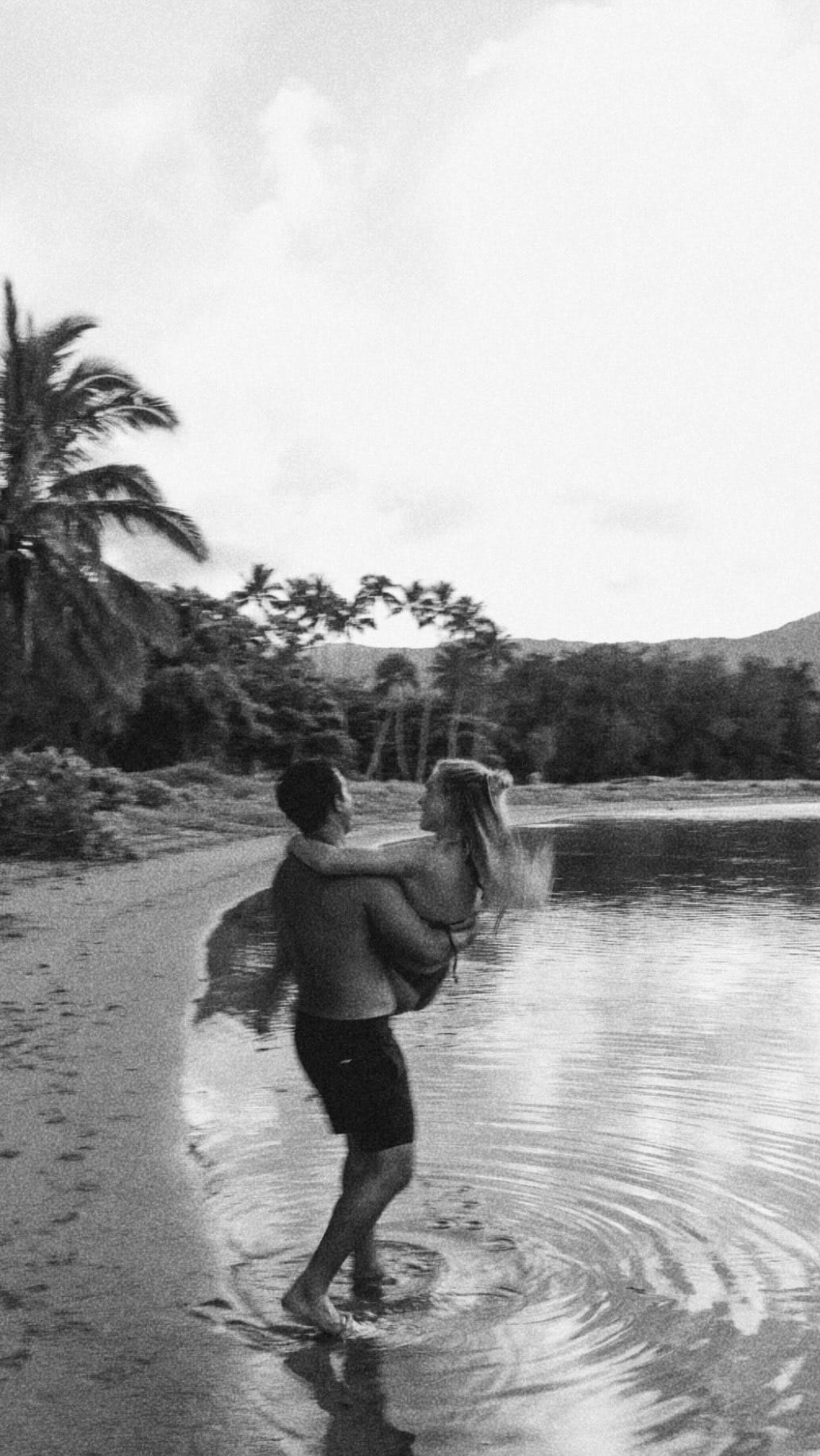 Post 5 by IVVY BURBAGE on Instagram (video)