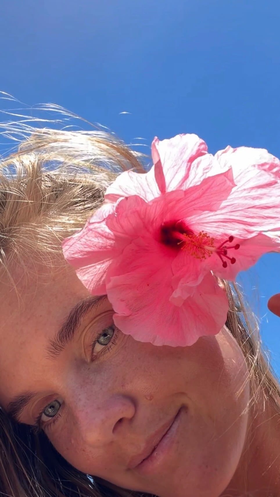 Post 3 by IVVY BURBAGE on Instagram (video)