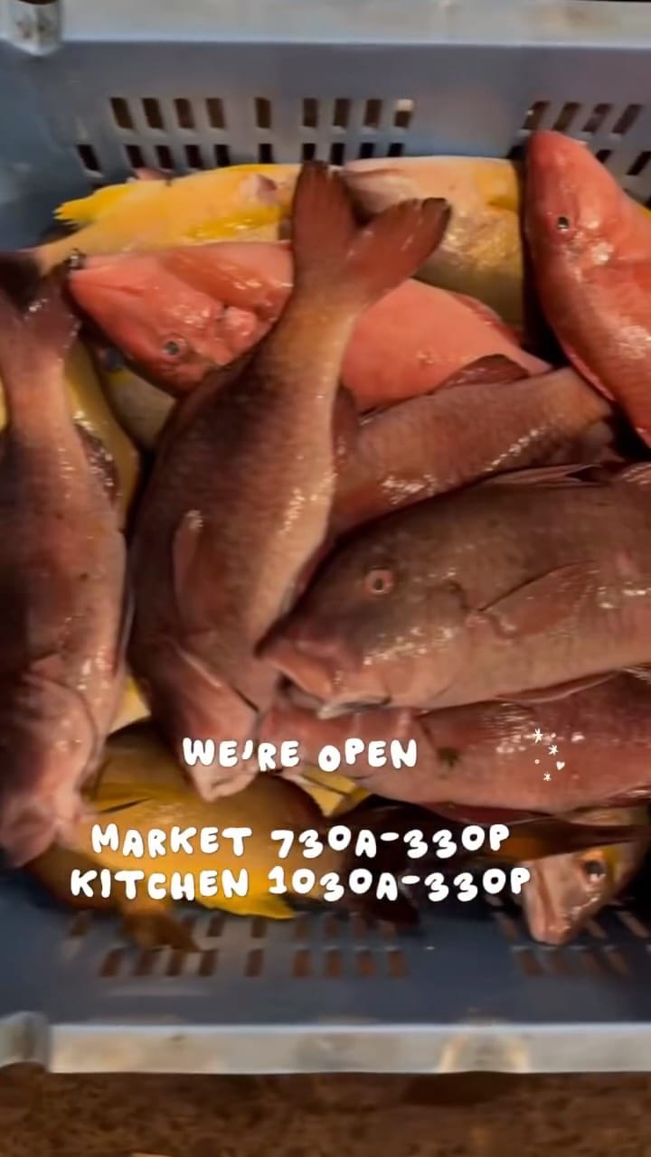 Post 7 by HAWAII SEAFOOD MARKET on Instagram (video)