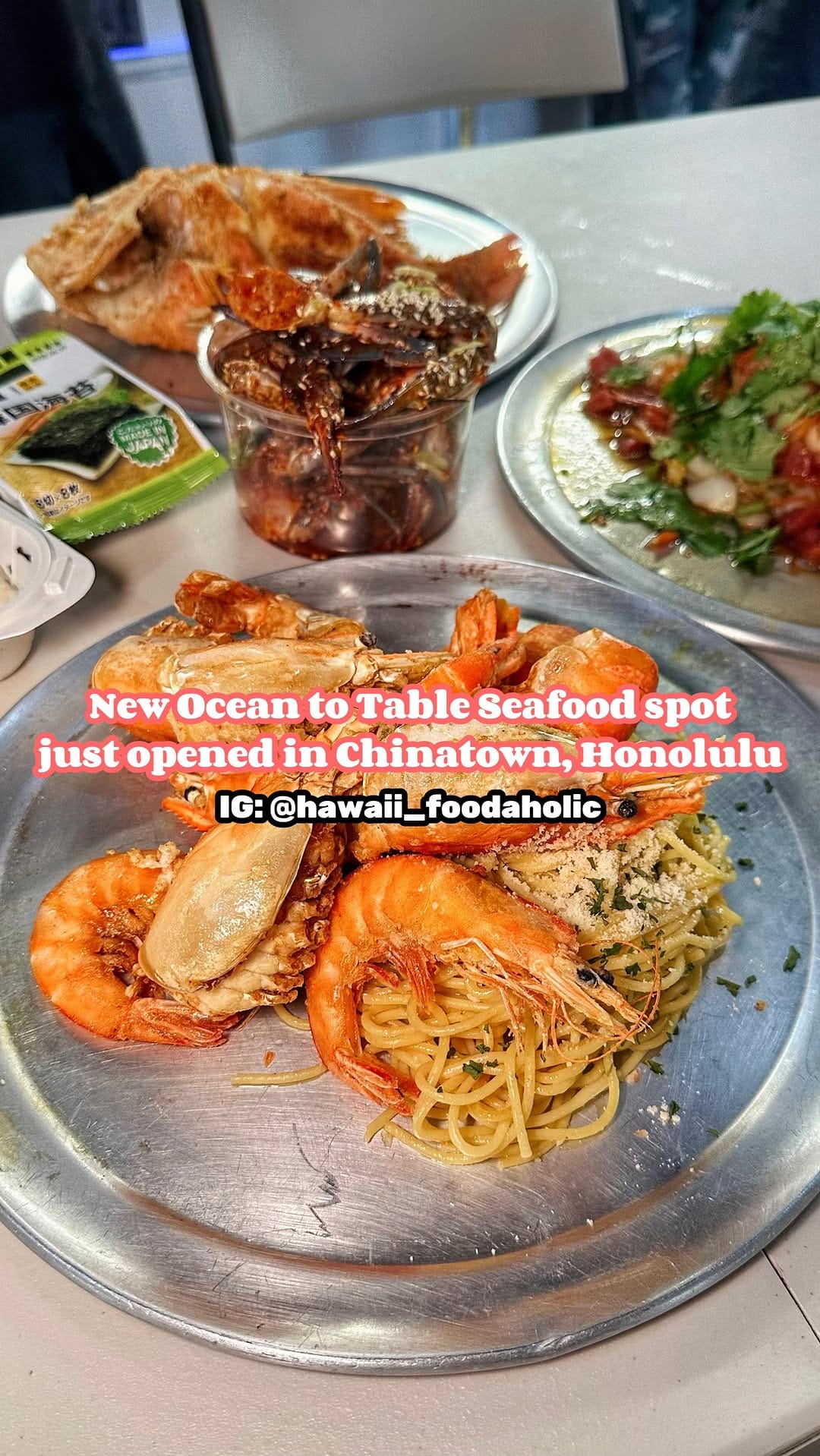 Post 10 by HAWAII SEAFOOD MARKET on Instagram (video)