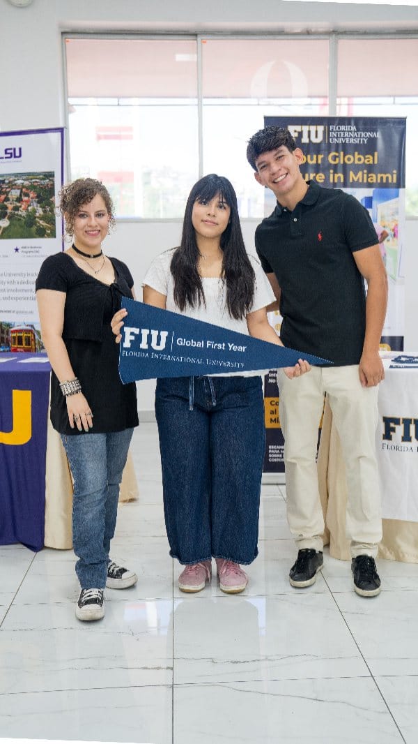 Post 6 by Colegio Americano de Guayaquil on Instagram (video)