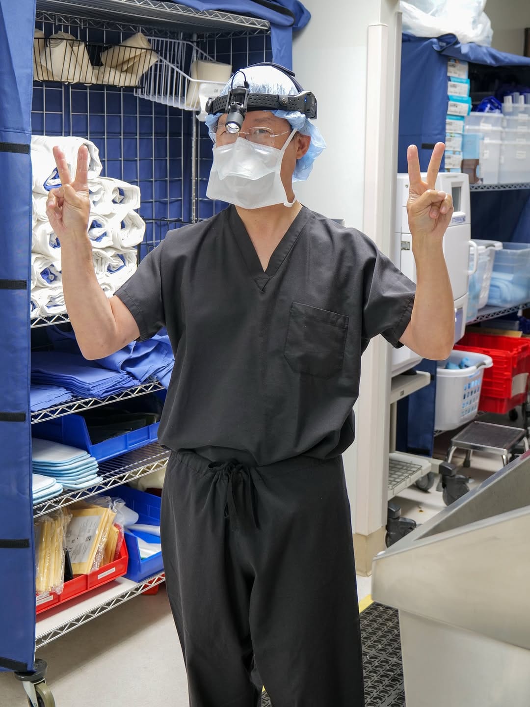 Post 2 by OC Plastic Surgeon, Dr. Lee on Instagram (image)