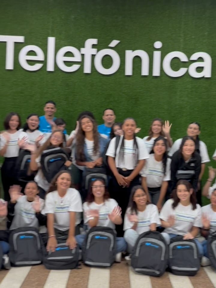 Post 2 by Technovation Girls Venezuela on Instagram (carousel)