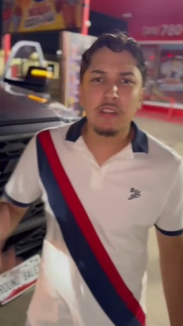 Post 2 by Valdez Garza -🎤♠️ on Instagram (video)