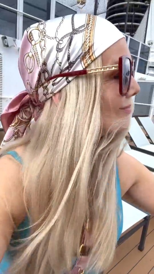 Post 4 by Máiréad Nesbitt on Instagram (video)