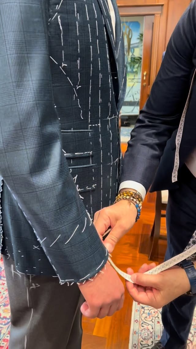 Post 1 by Sartoria Sabino 1928 on Instagram (video)