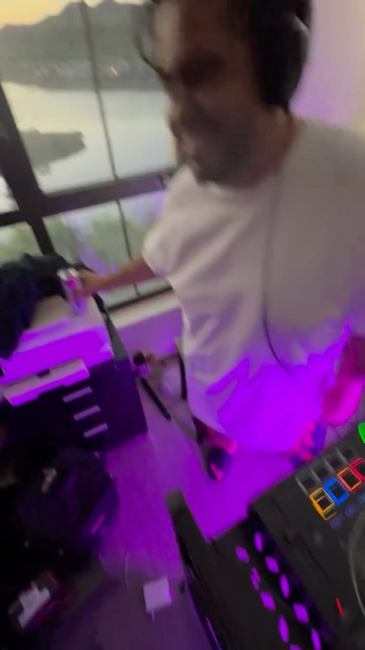Post 6 by DjKnock on Instagram (video)