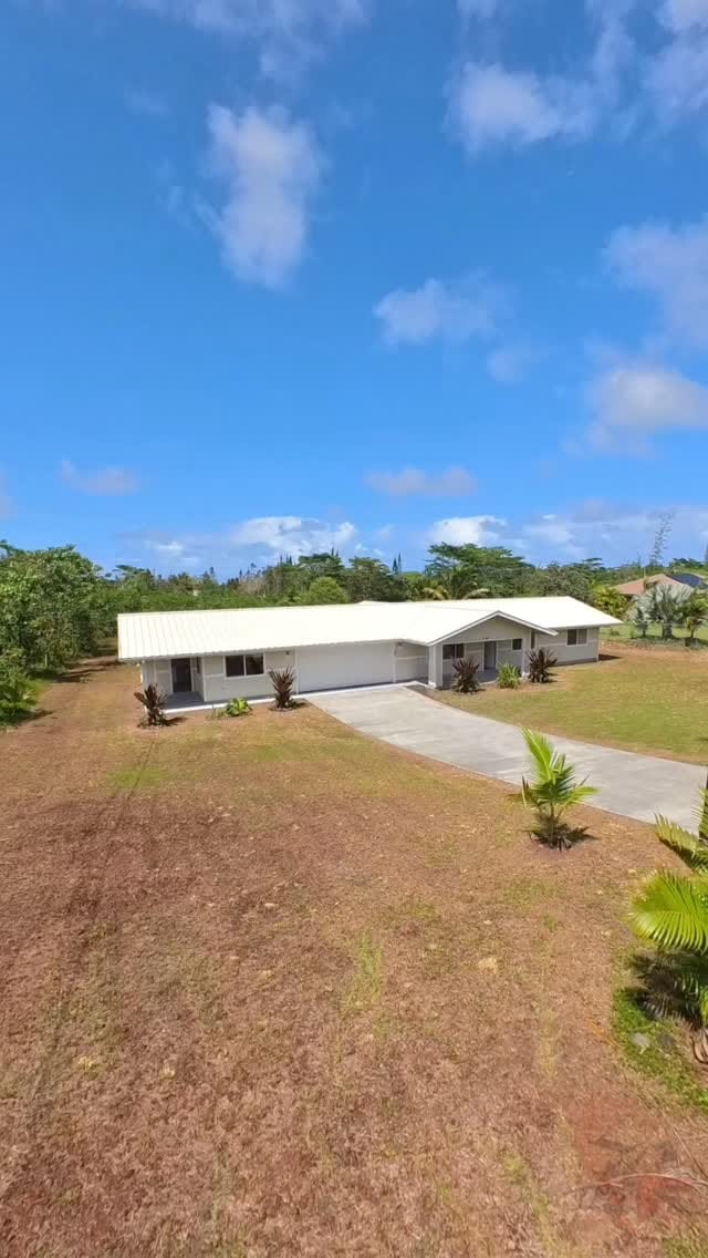 Post 4 by Michael Sato on Instagram (video)