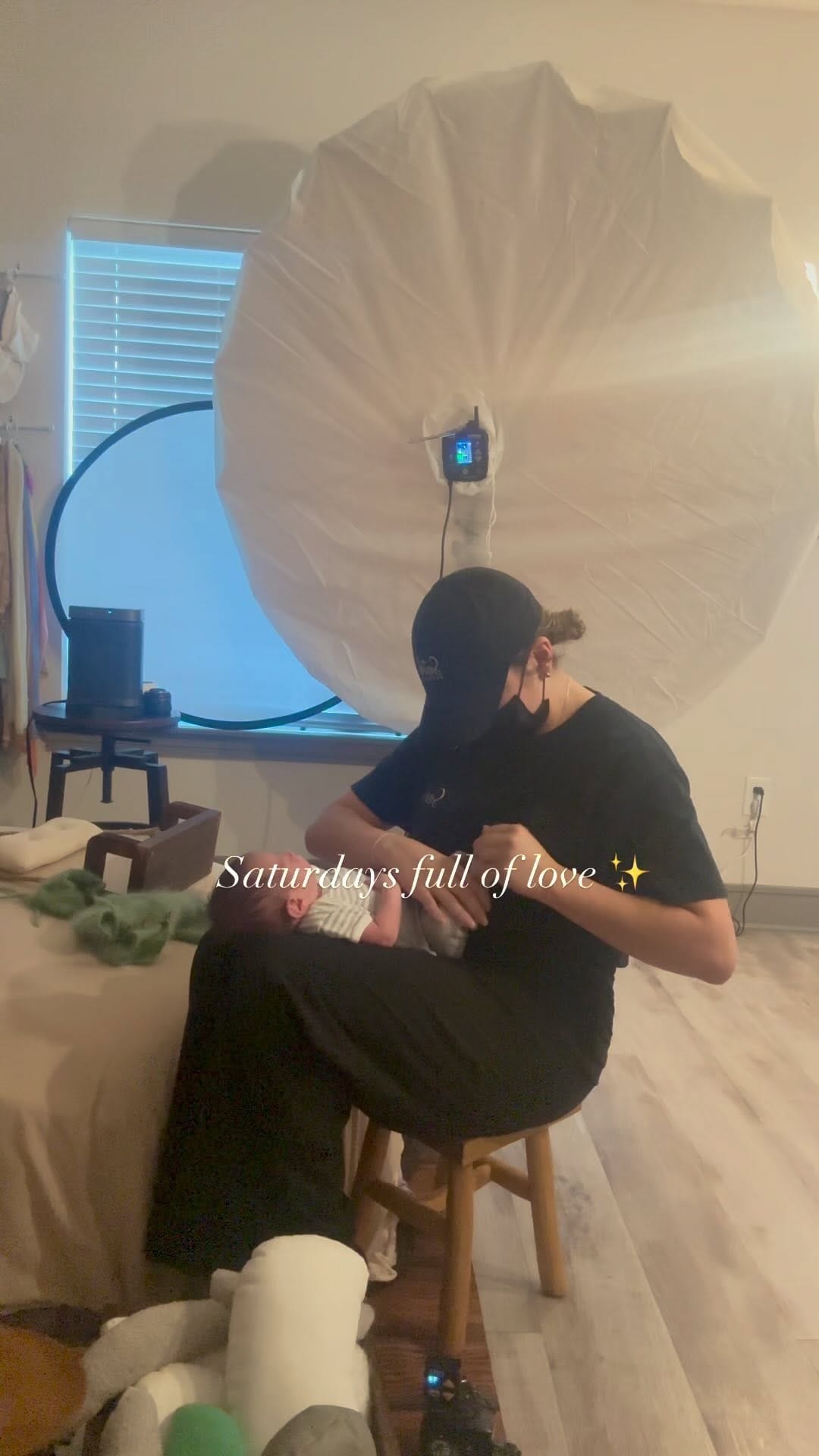 Post 10 by Sammy 🍼 HOUSTON NEWBORN PHOTOGRAPY on Instagram (video)