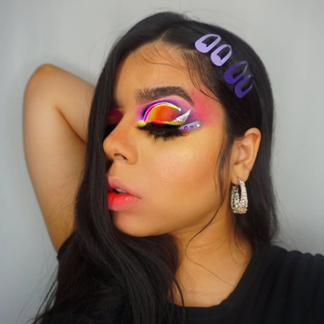 Post 7 by Joseline V on Instagram (carousel)