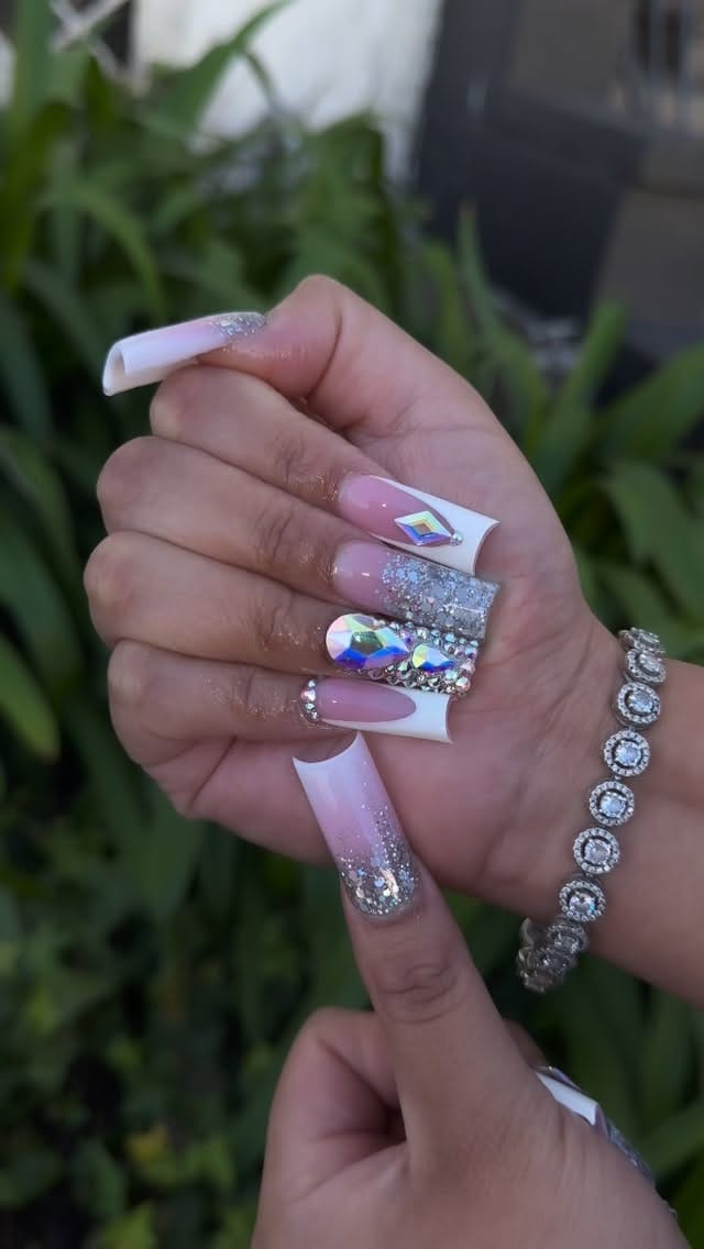 Post 6 by BRI⭐️ on Instagram (video)