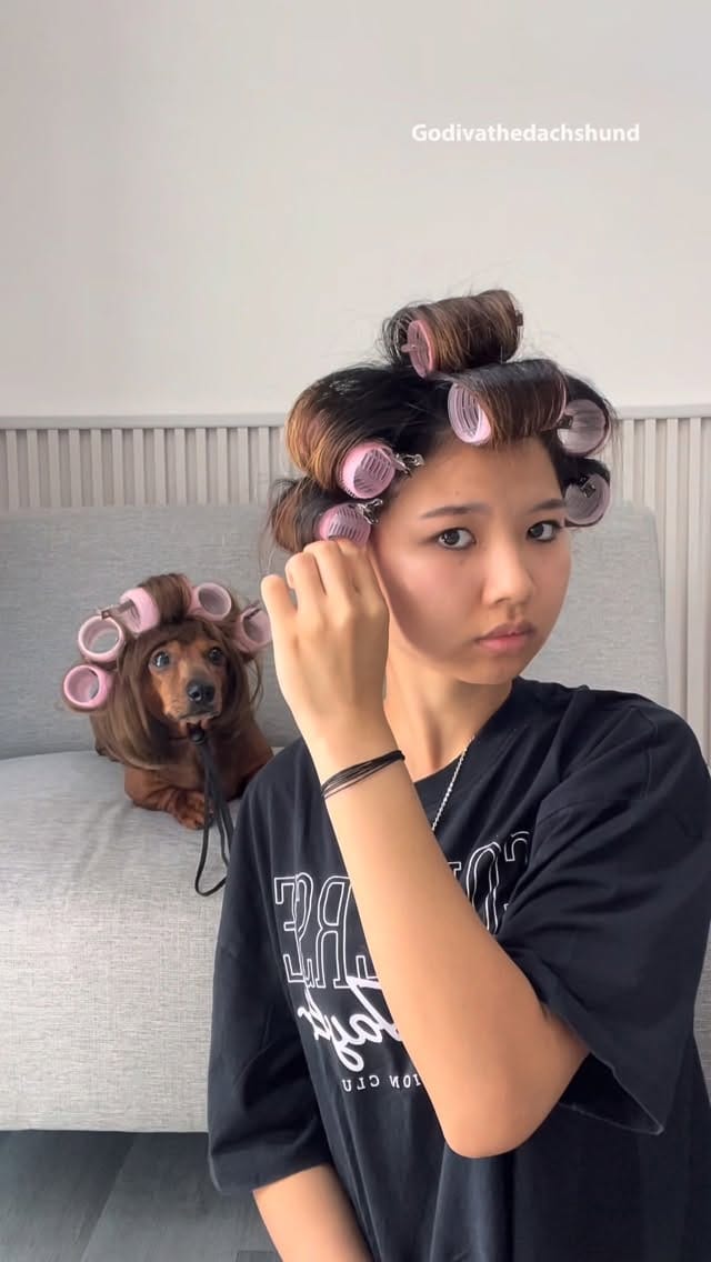 Post 7 by Godiva on Instagram (video)