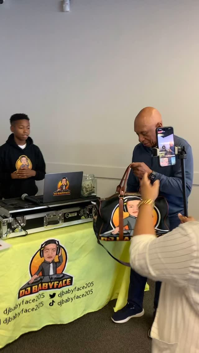 Post 10 by DJ Babyface205 on Instagram (video)