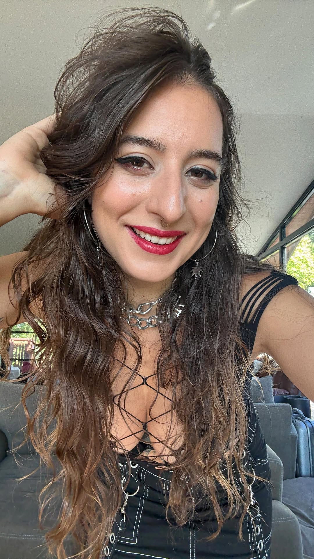 Post 10 by Alice Reis on Instagram (video)