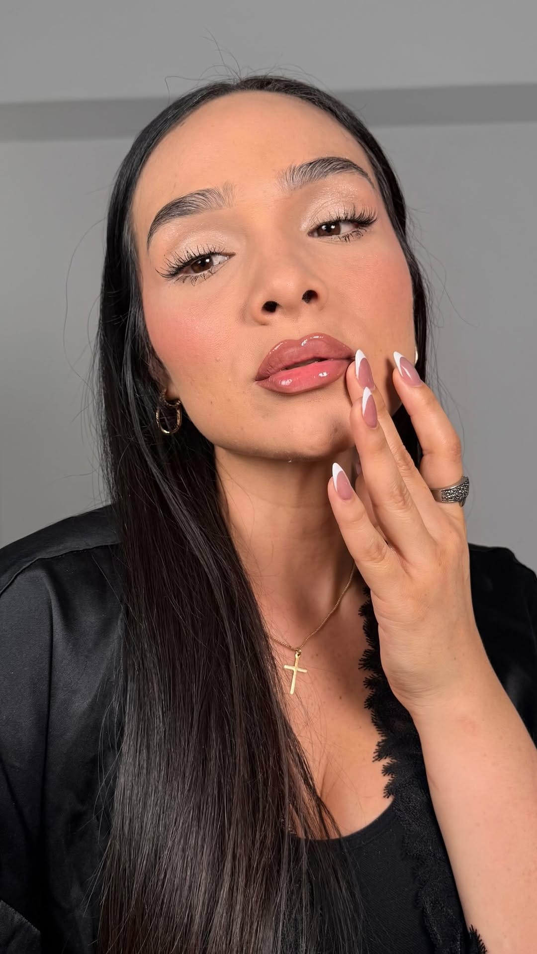 Post 4 by Maquillaje Prof | Idania Rodriguez on Instagram (video)