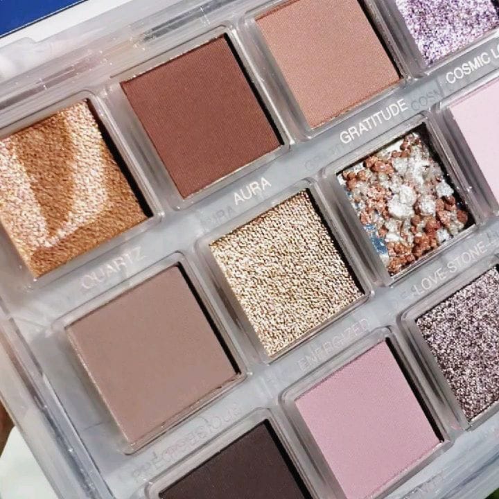Post 1 by Косметика из США🛍💄 on Instagram (carousel)