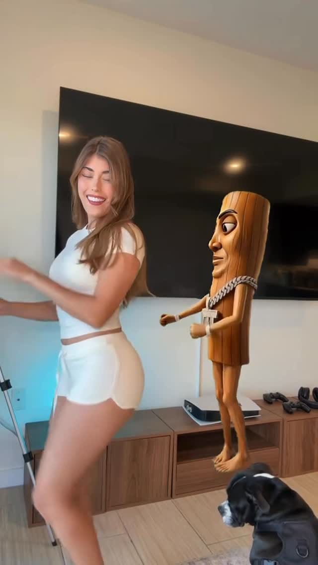 Post 1 by Maria Paulina Román Marquez on Instagram (video)
