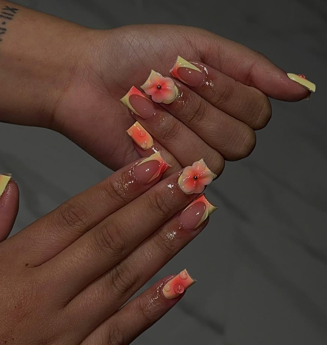 Post 9 by 𝓓𝓮𝓼𝓼 𝓣𝓱𝓮𝓮 𝓝𝓪𝓲𝓵 𝓐𝓻𝓽𝓲𝓼𝓽 𐙚 on Instagram (carousel)