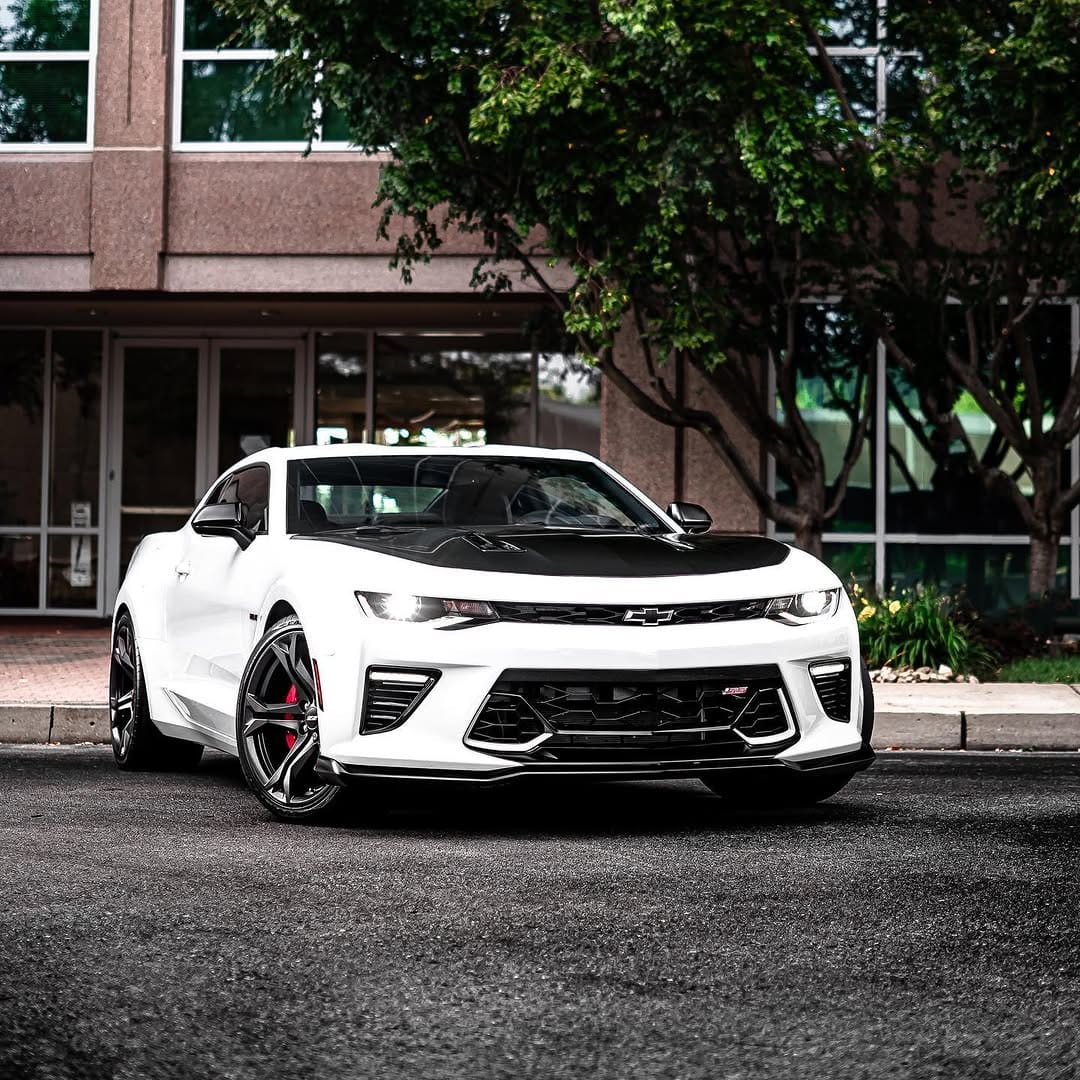 Post 6 by Cristian - Camaro 2SS 1LE on Instagram (image)