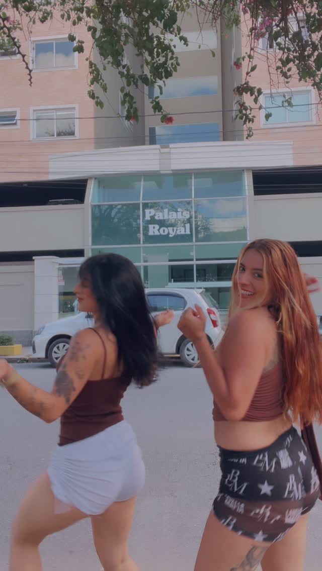 Post 2 by Thayná Santos on Instagram (video)