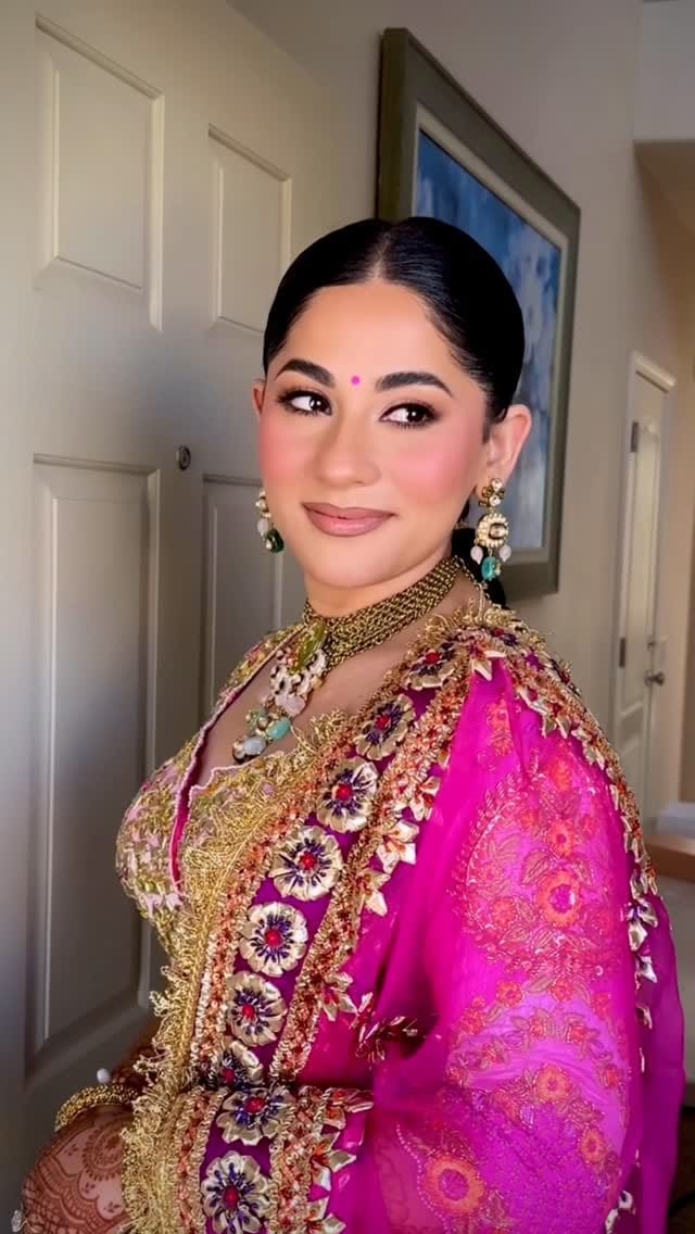 Post 4 by Preeti Dhugga | MAKEUP ARTIST on Instagram (video)