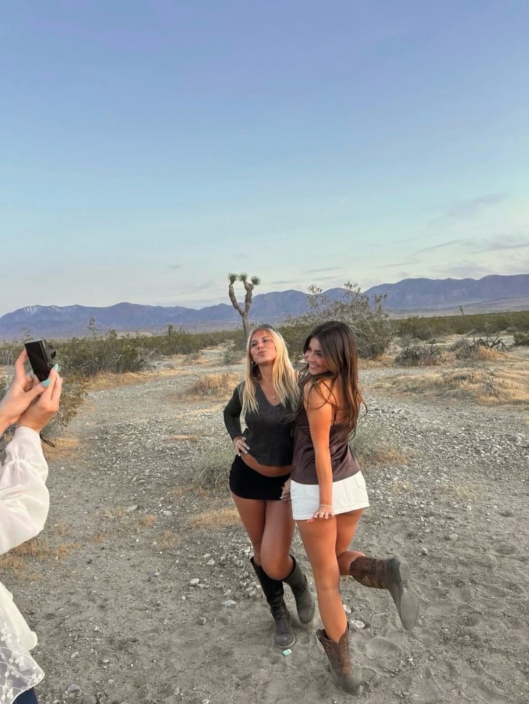 Post 7 by UCLA Alpha Phi on Instagram (image)