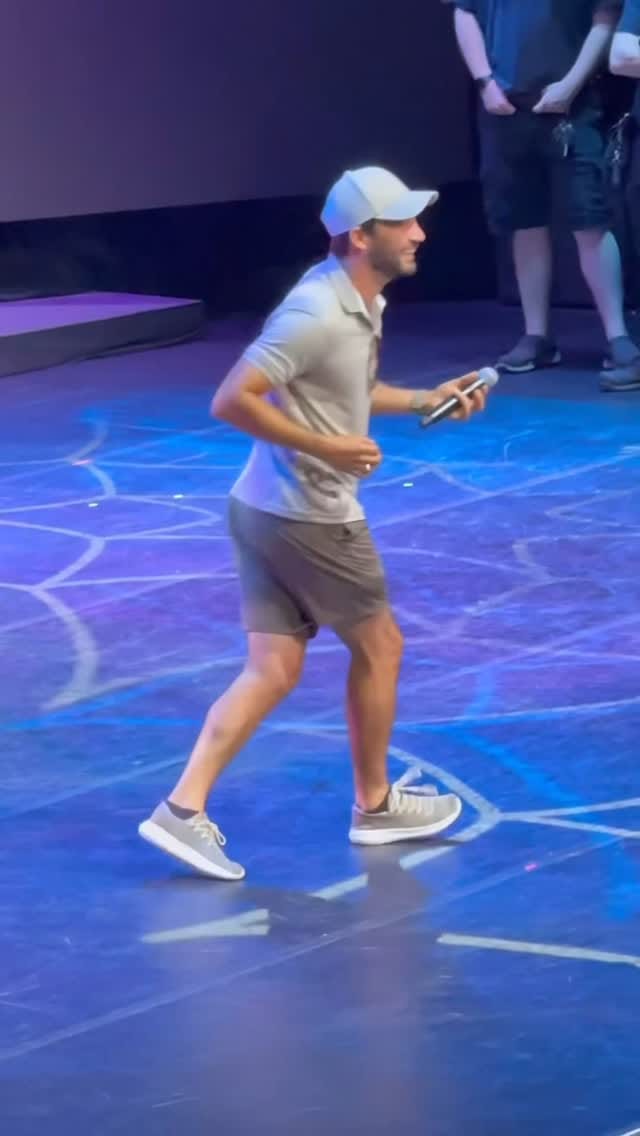 Post 6 by Mitchell Lee on Instagram (video)