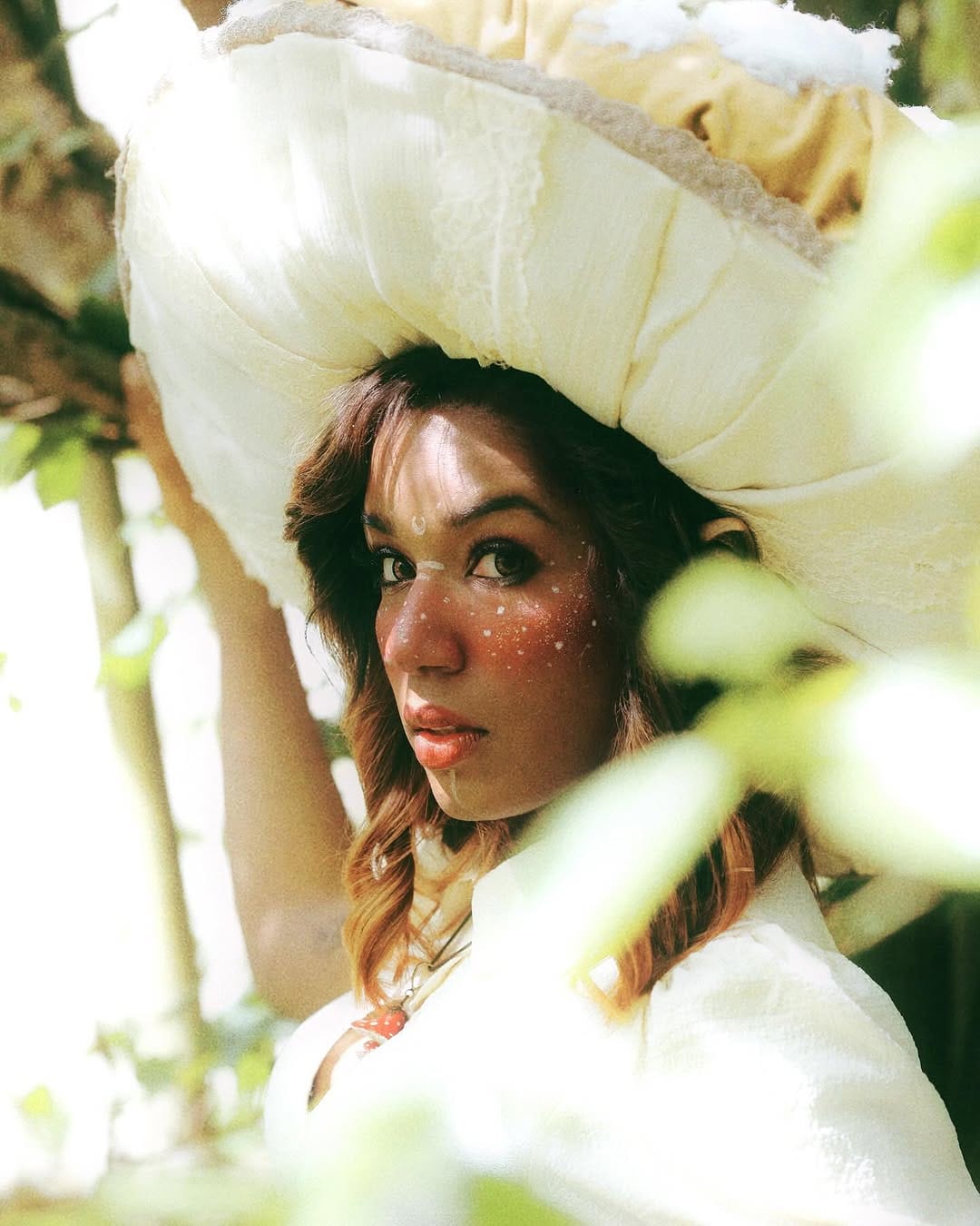 Post 9 by Myriam McFly on Instagram (carousel)