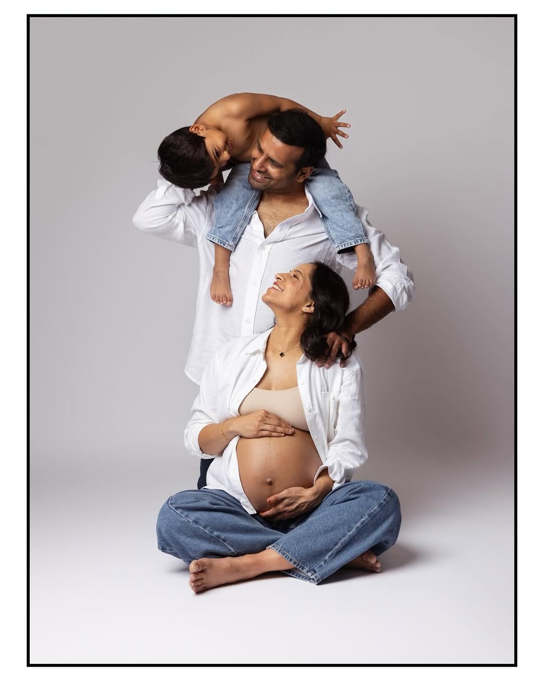 Post 6 by Columbus Ohio Newborn, Maternity, & Baby Photographer on Instagram (carousel)