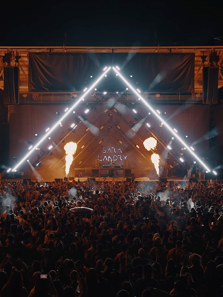Post 3 by ALEX ESTRADA on Instagram (carousel)