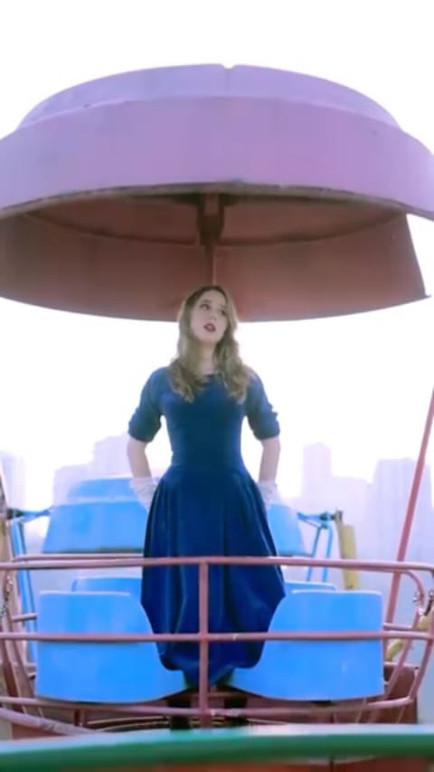 Post 10 by Anana Kaye on Instagram (video)