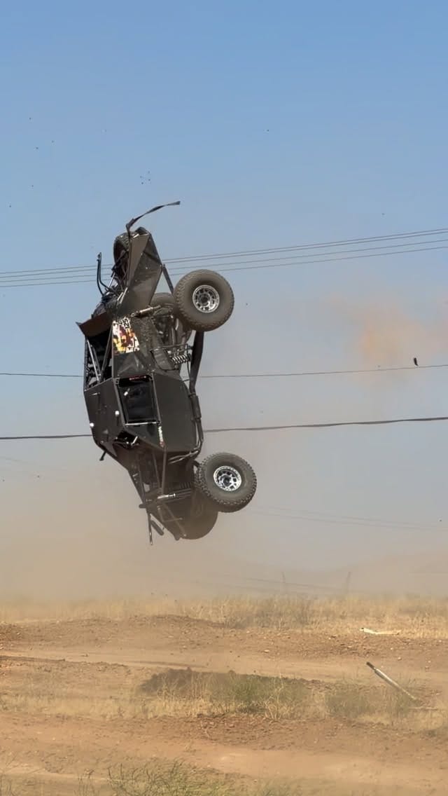 Post 3 by HECTOR TORRES on Instagram (video)