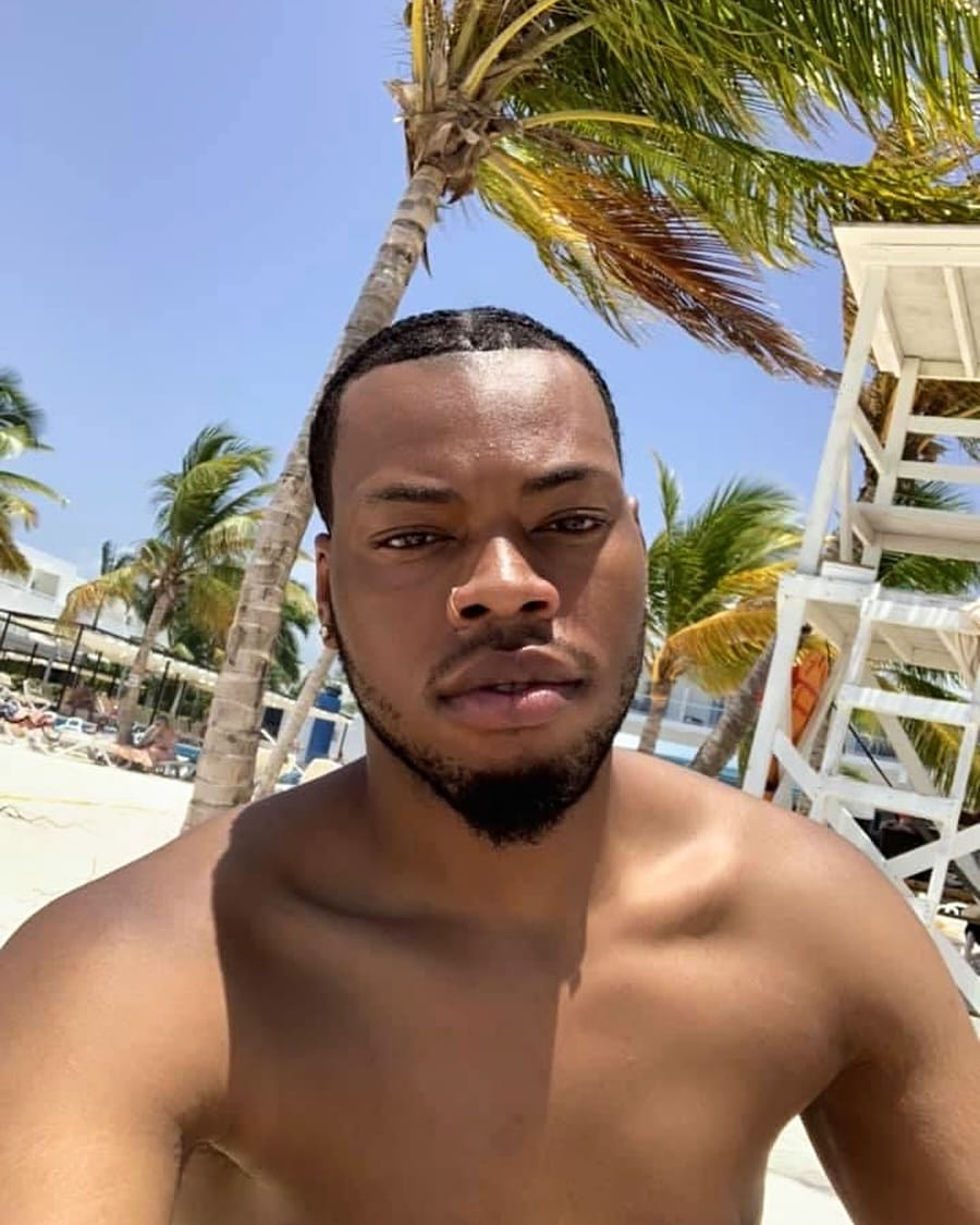 Post 9 by Your favorite 🤭 on Instagram (image)