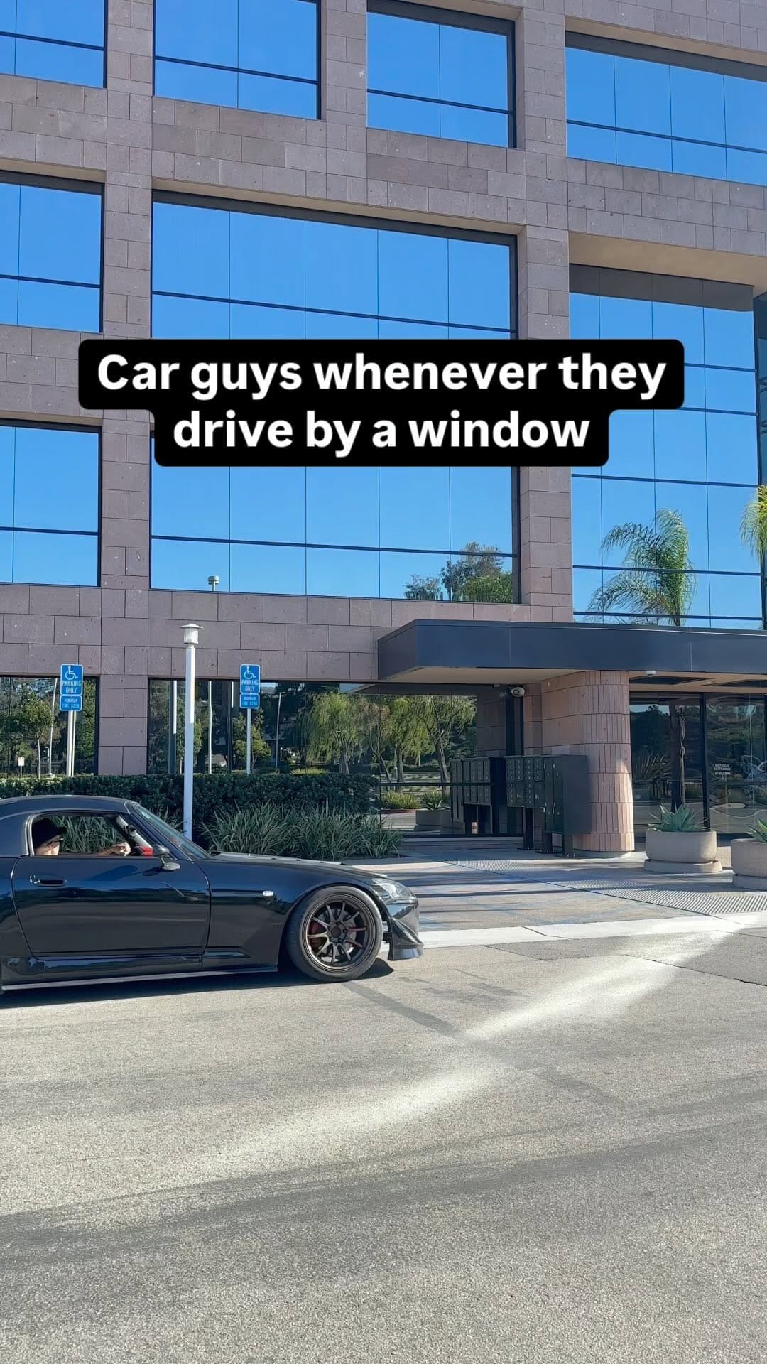 Post 9 by chinocarson on Instagram (video)