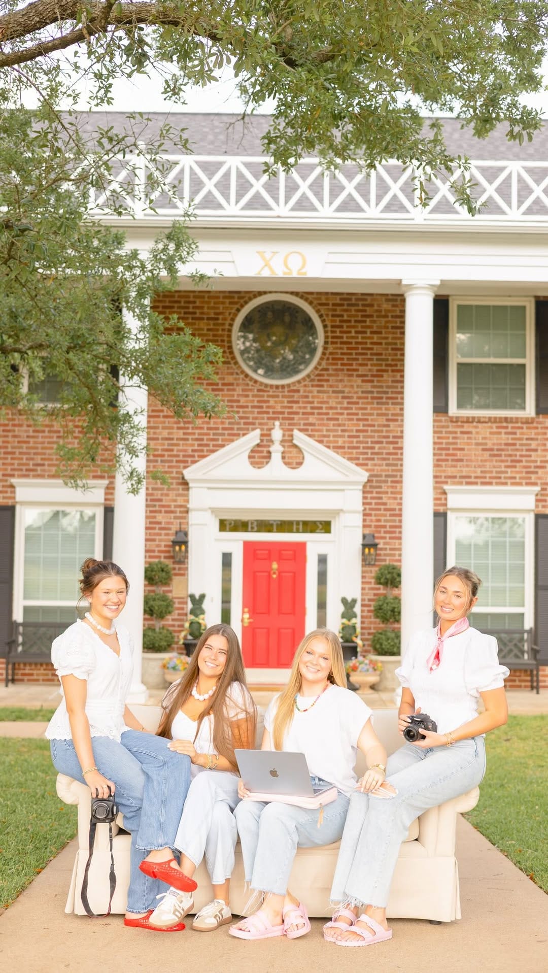 Post 2 by CHI OMEGA | 𝙀𝙋𝙎𝙄𝙇𝙊𝙉 𝙕𝙀𝙏𝘼 on Instagram (video)