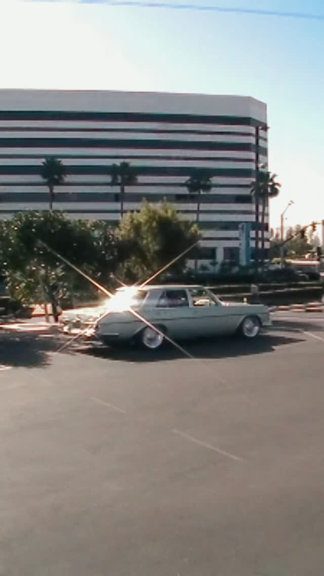 Post 8 by Videographer•Los Angeles on Instagram (video)