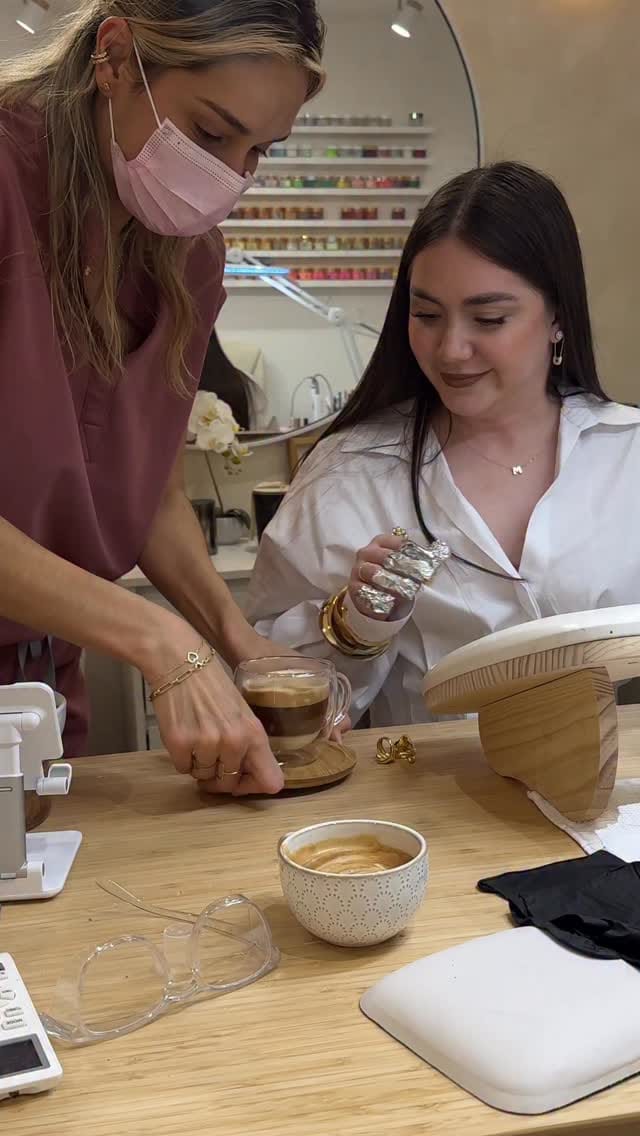 Post 9 by Arlette Toirac on Instagram (video)