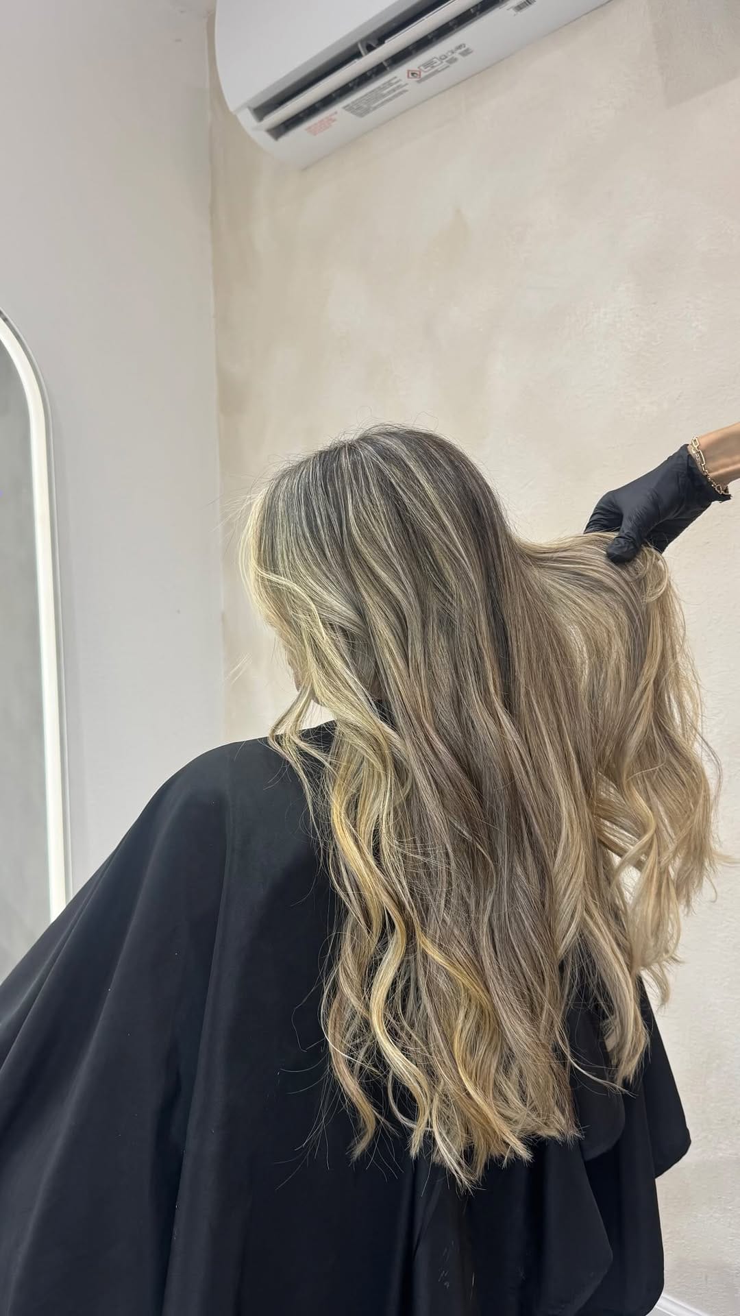 Post 6 by Arlette Toirac on Instagram (video)