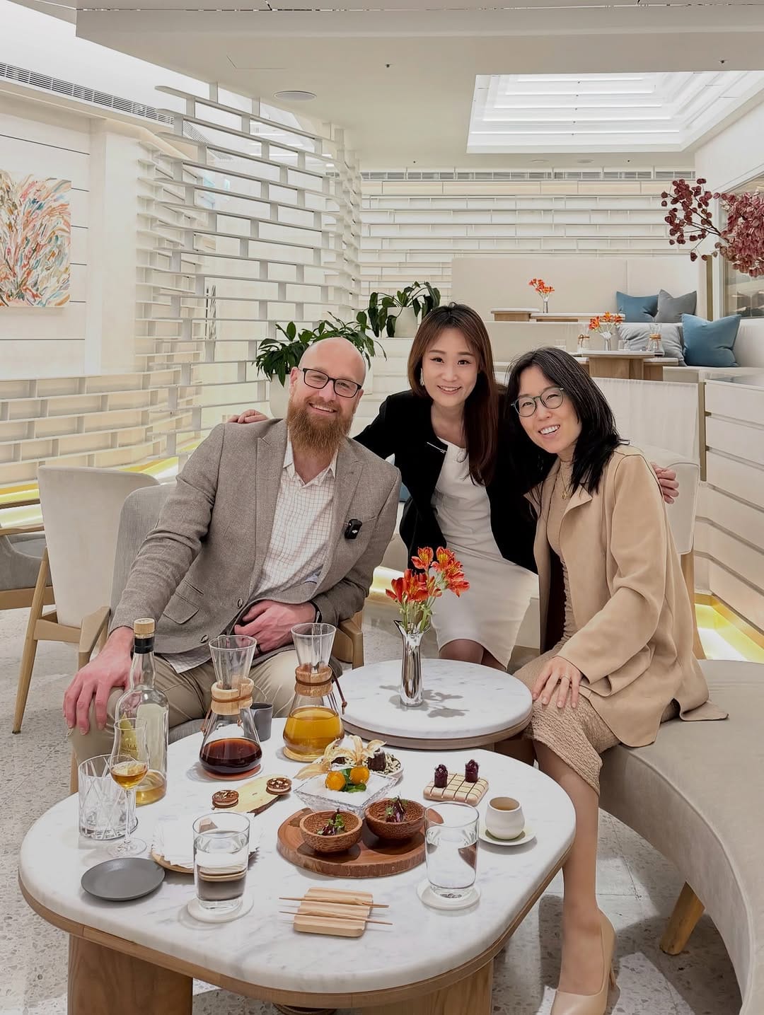 Post 5 by Miss Mina Oh on Instagram (carousel)