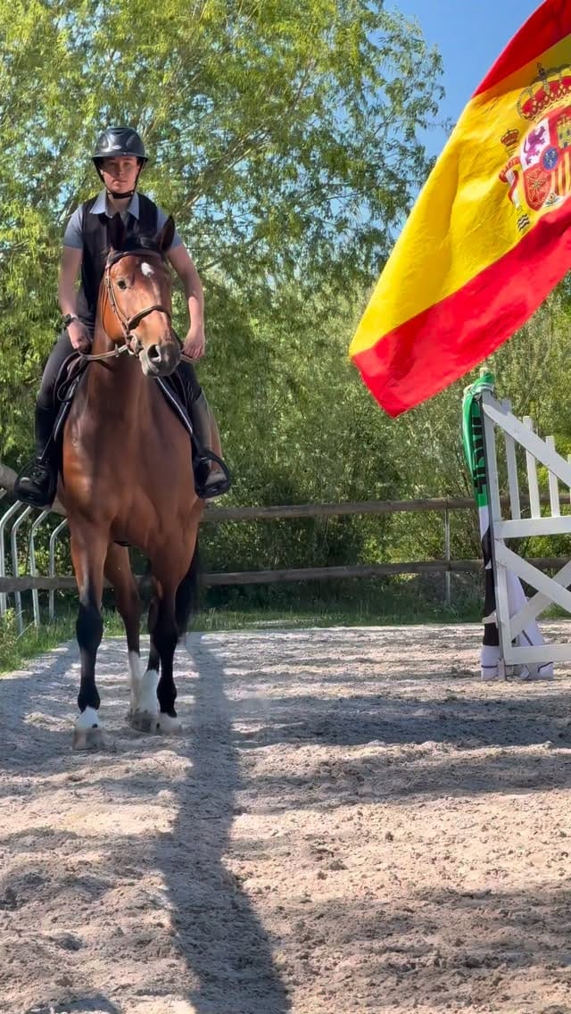 Post 4 by Maxime Baticle HMS 🇫🇷 on Instagram (video)